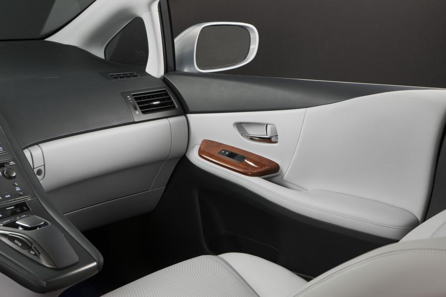  Lexus HS250h 2009 года  (фото 191 из 273)